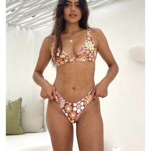 Kavala Flower Power Marrek Top And Bottoms XS/S